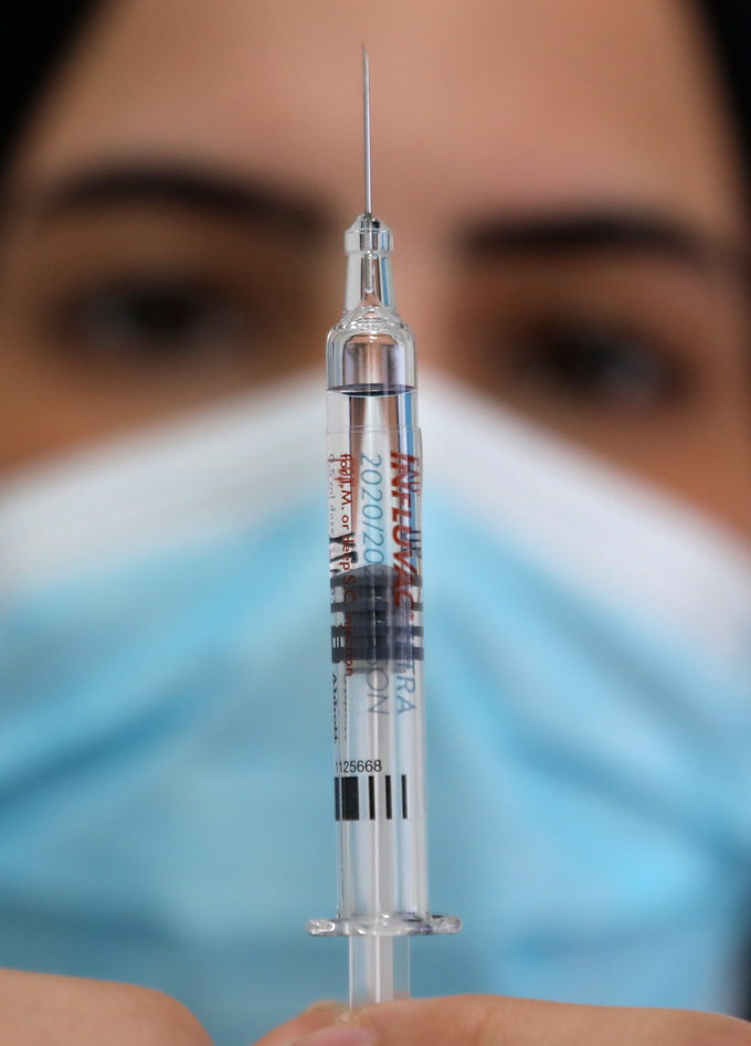 美国报告首例辉瑞疫苗过敏 一名医护工作者接种后已入院治疗