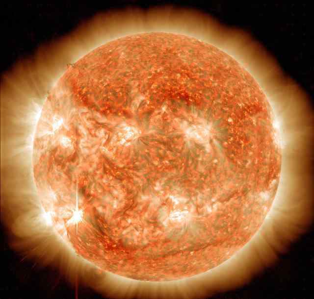 太阳针 科学家终于知道为什么太阳是个炽热的“火球”！