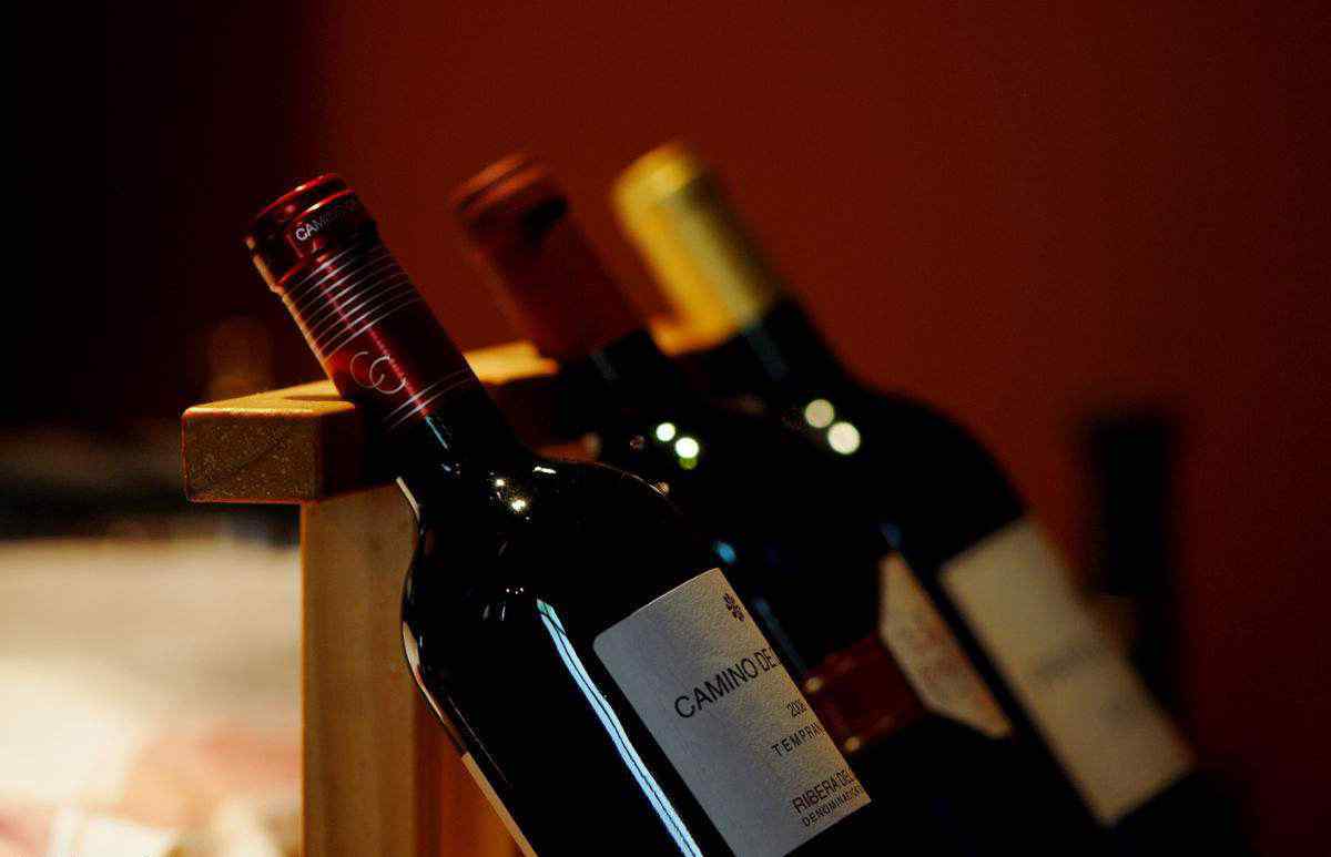 干红葡萄酒保质期 一瓶干红葡萄酒的保质期是多久？