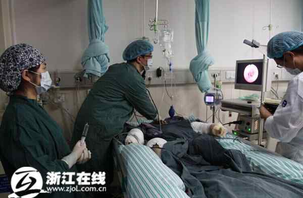 杭州公交纵火案 杭州7.5公交纵火案后续：19名伤者呼吸衰竭