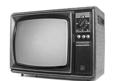 买旧电视机 9寸黑白电视“以旧换新”可抵400元 老太舍不得