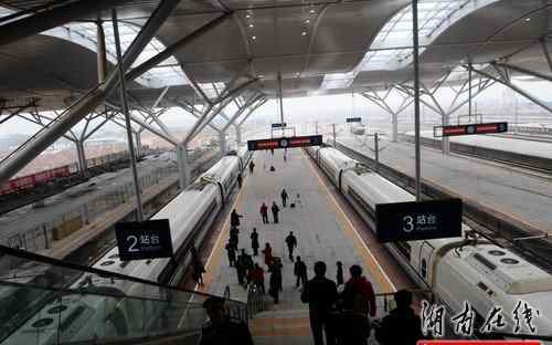 长沙到广州的火车 体验武广高铁：从长沙到广州1小时54分