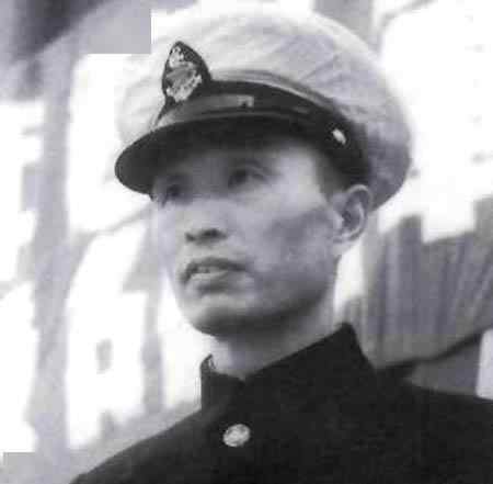 张爰萍将军简介 都知海军司令员是萧劲光，其实这位上将，才是第一任海军司令员