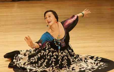 戴爱莲 她被称为“中国舞蹈之母”，恋上小鲜肉结束十年婚姻，晚年很后悔